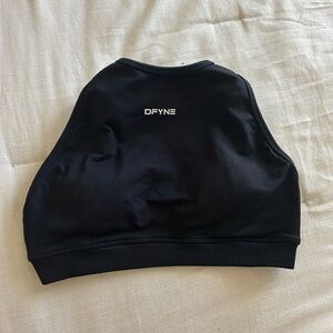 DFYNE dynamic high neck backless sports bra